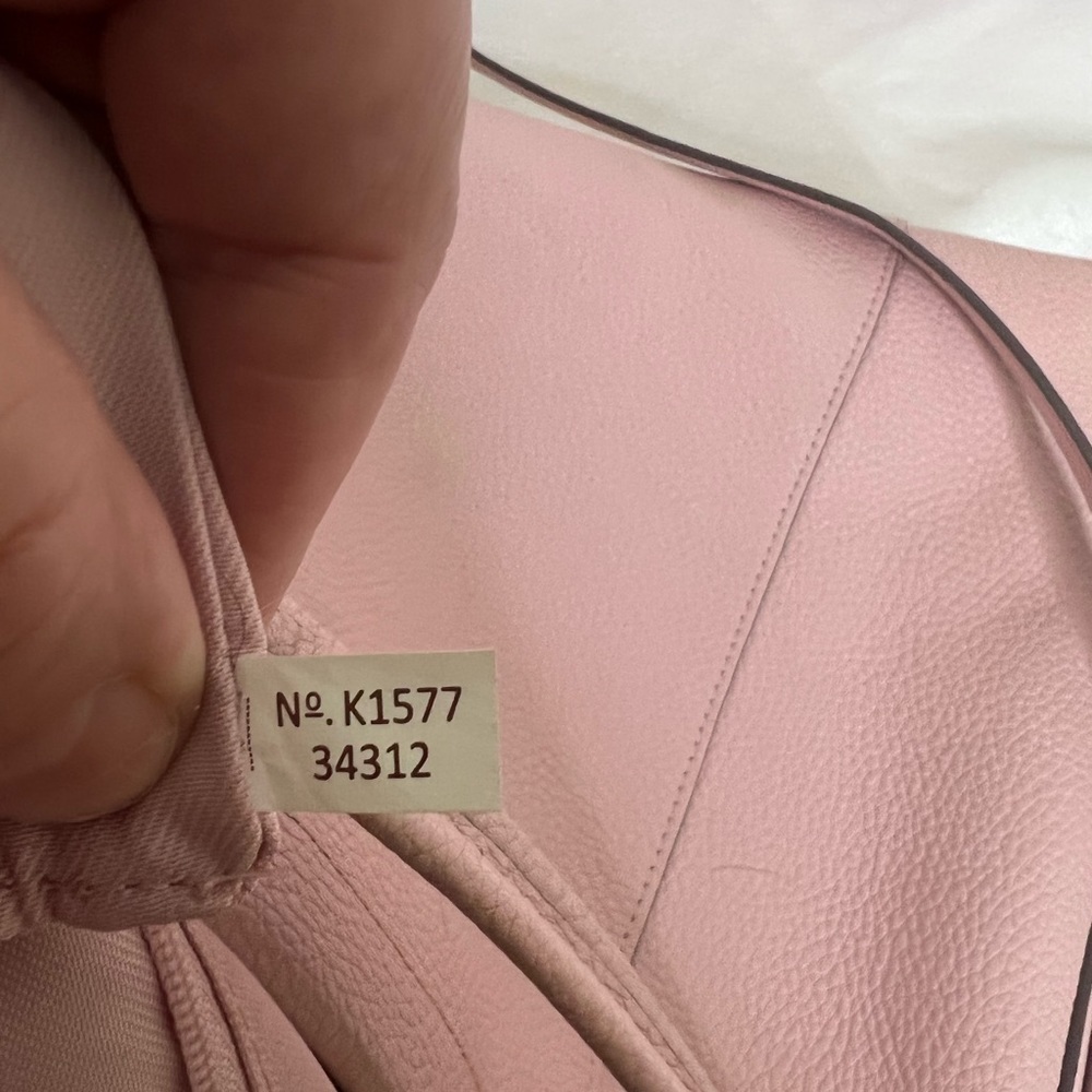 Pebble Leather Pink Coach Scout Hobo Bag/wallet for the price of the bag alone - Picture 10 of 16